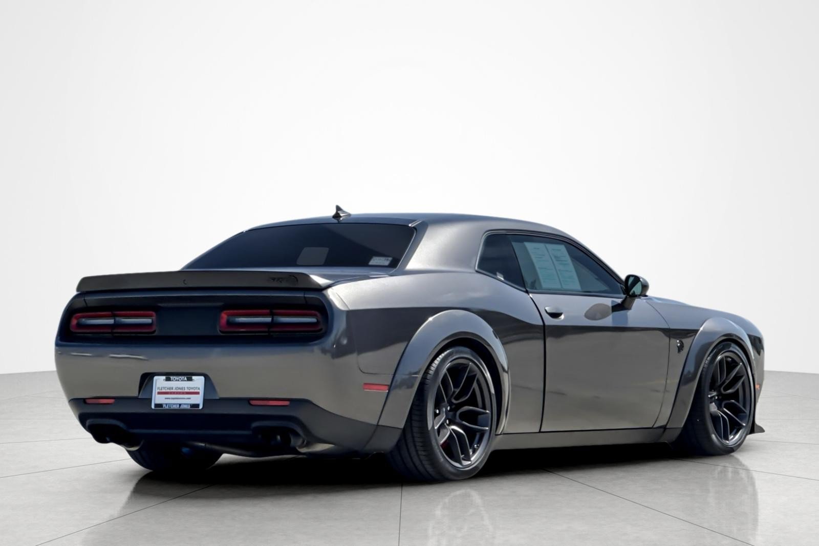 Used 2023 Dodge Challenger SRT Hellcat RWD image 5