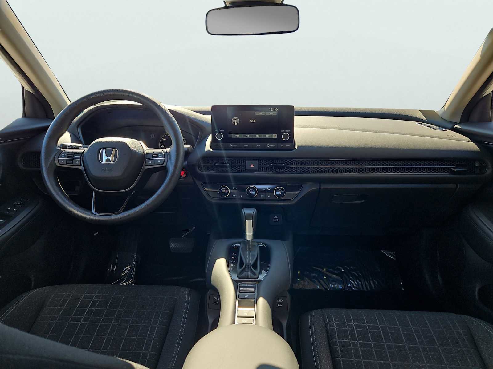 Certified 2025 Honda HR-V LX image 3