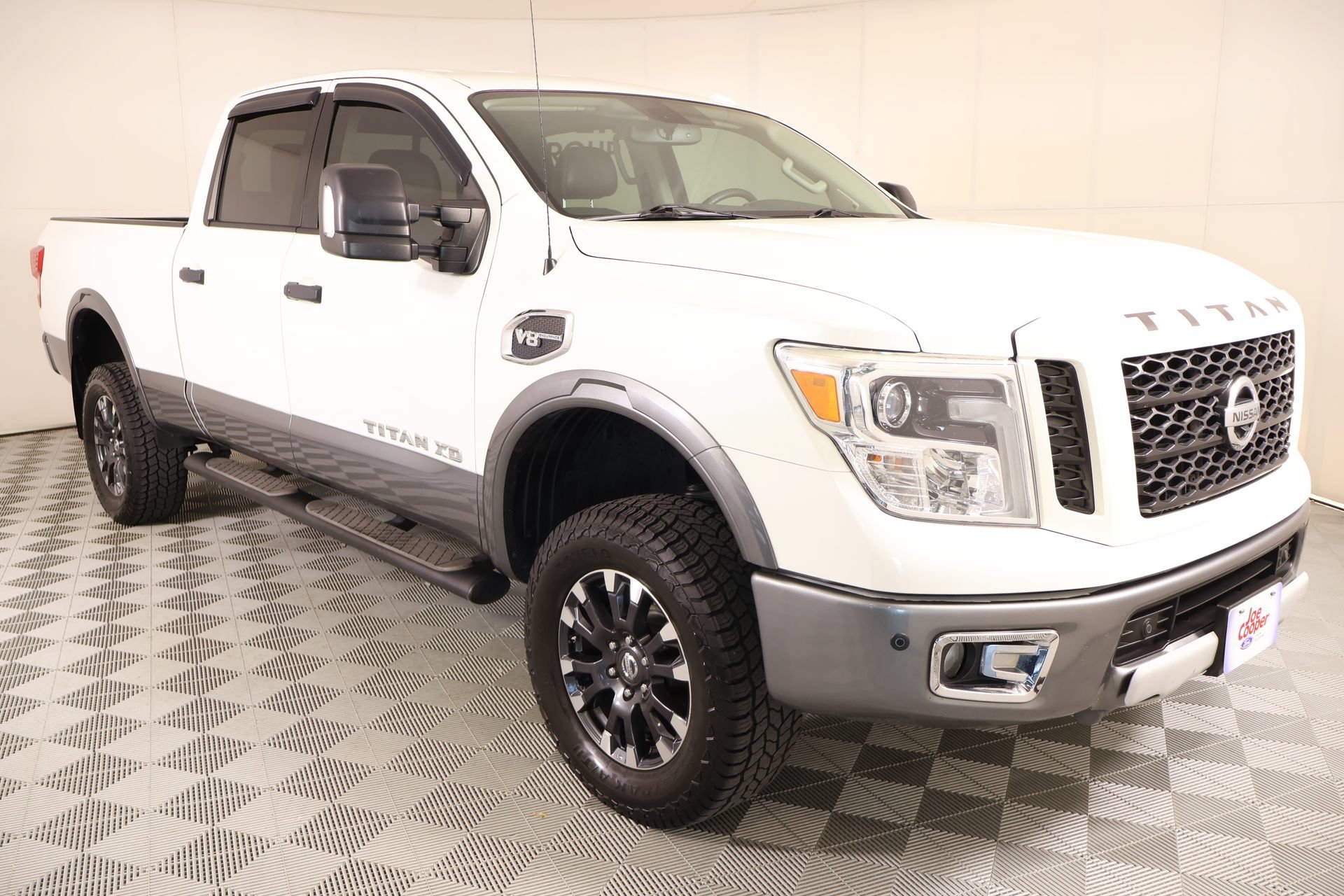 Used 2018 Nissan Titan PRO-4X w/ Pro-4x Convenience Package