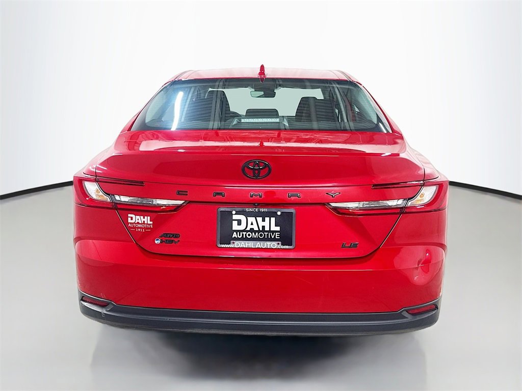 Used 2025 Toyota Camry LE image 9