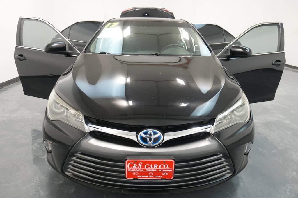 Used 2017 Toyota Camry LE FWD image 25