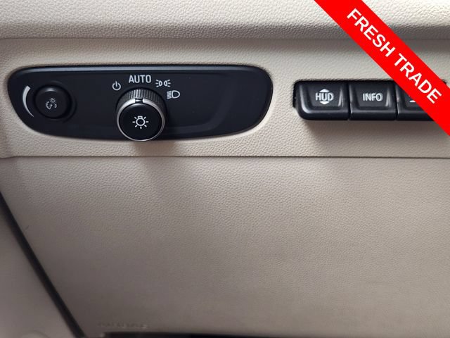 Used 2022 Buick Envision Avenir w/ Technology Package II FWD image 20