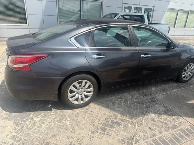 Used 2013 Nissan Altima 2.5 S FWD image 34