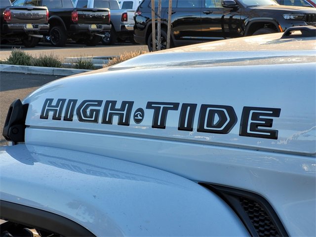 New 2025 Jeep Gladiator High Tide image 24