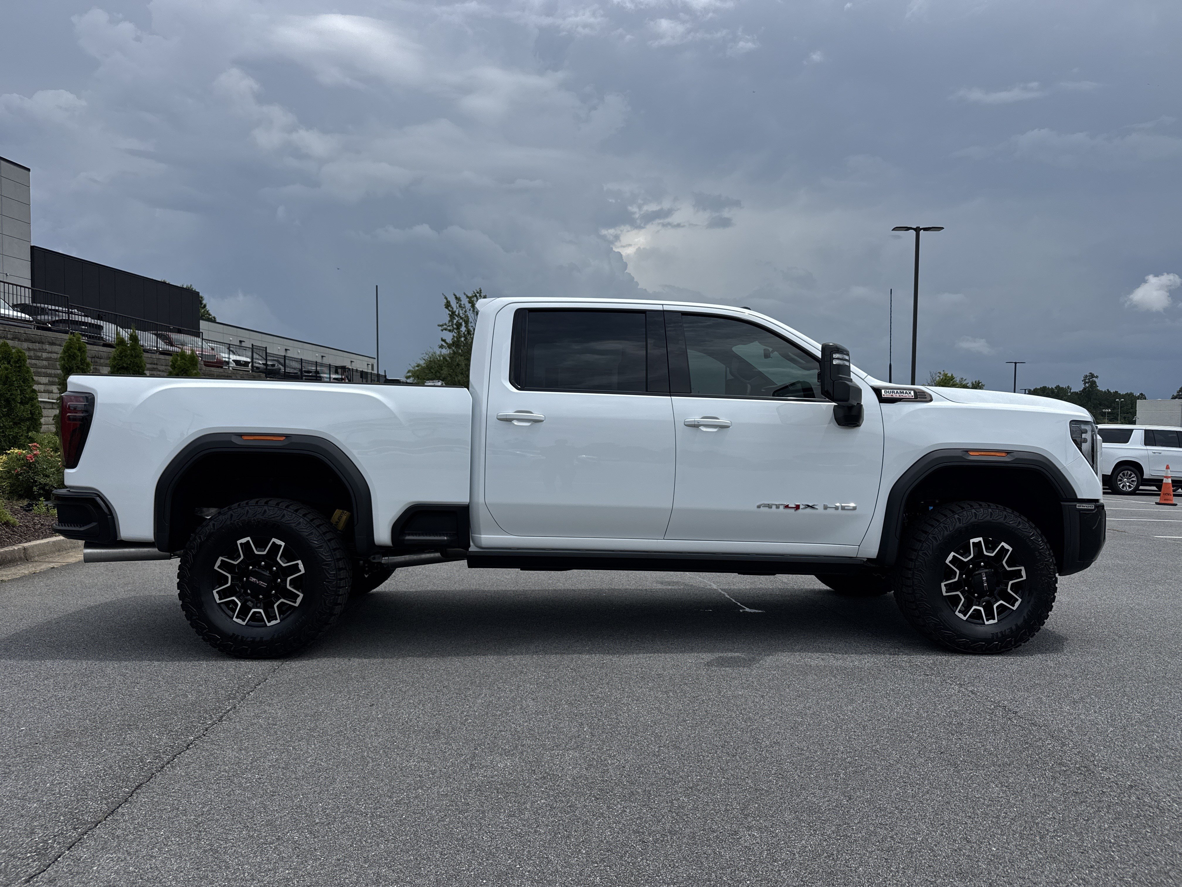 New 2026 GMC Sierra 2500 AT4X AWD/4WD image 11
