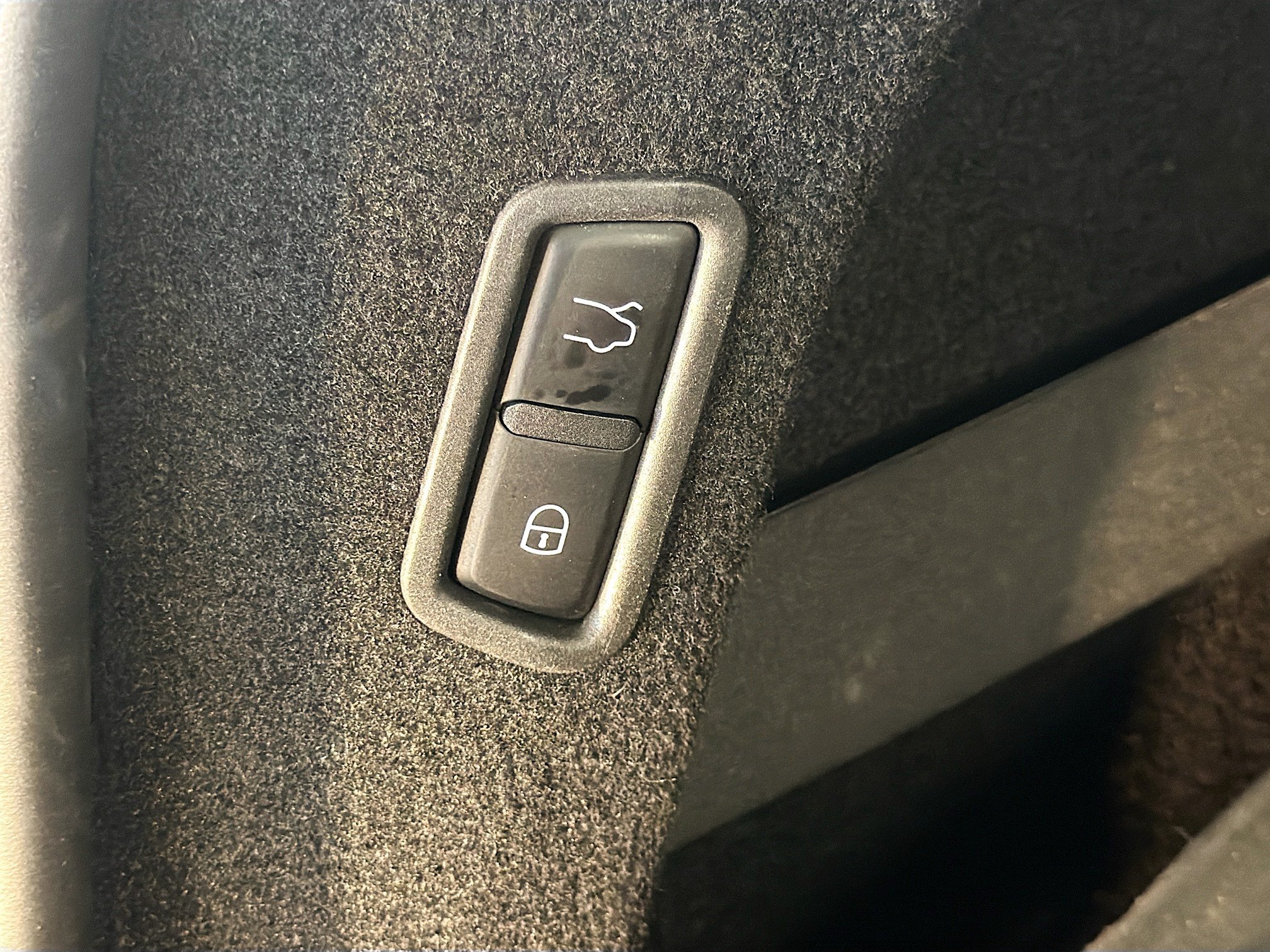 Used 2019 Maserati Levante S GranSport AWD/4WD image 32