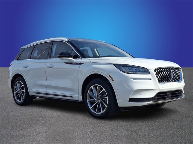 Used 2022 Lincoln Corsair Grand Touring image 3