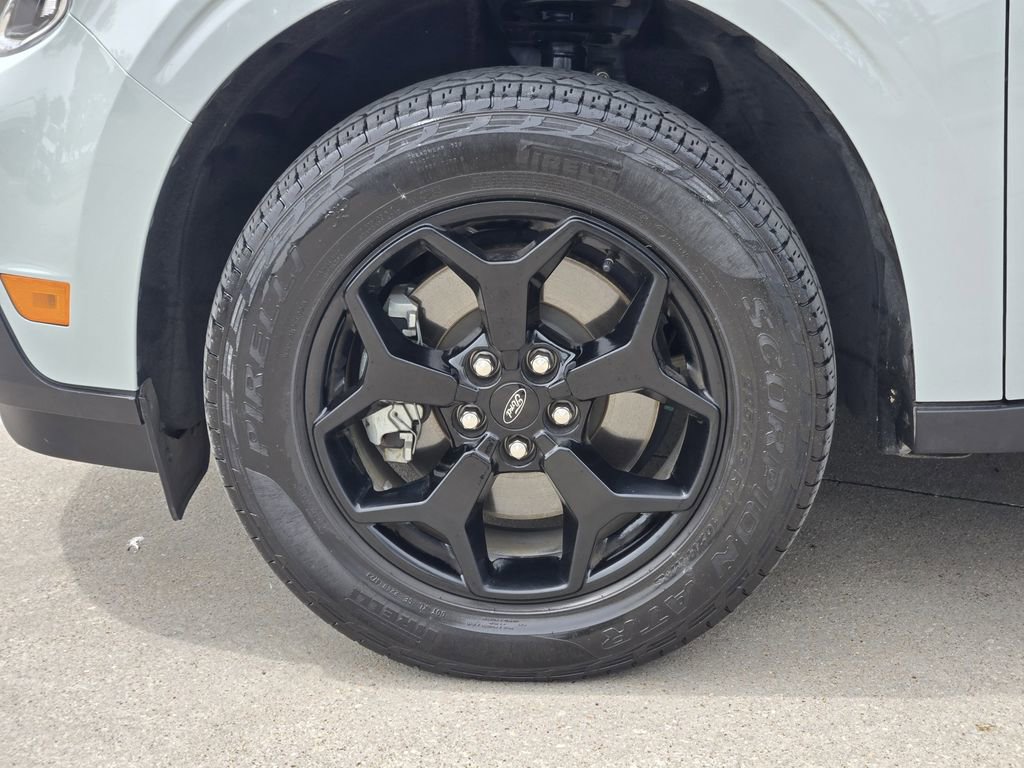 Used 2024 Ford Maverick Lariat w/ FX4 Off-Road Package AWD/4WD image 17