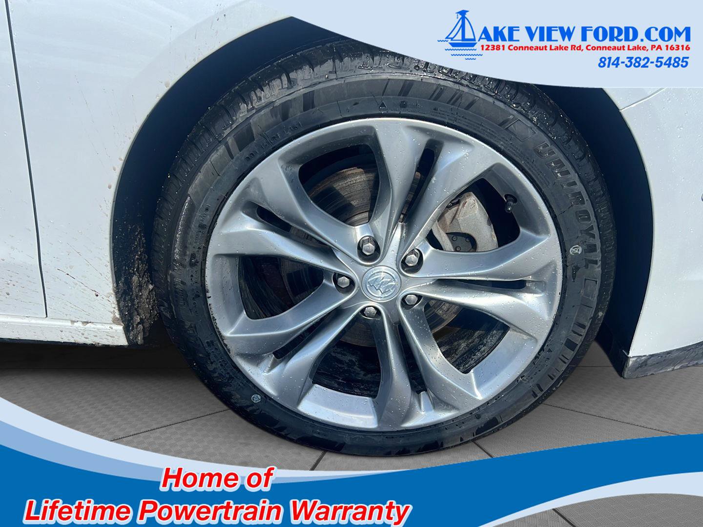 Used 2019 Buick LaCrosse Avenir w/ Driver Confidence Package II image 4