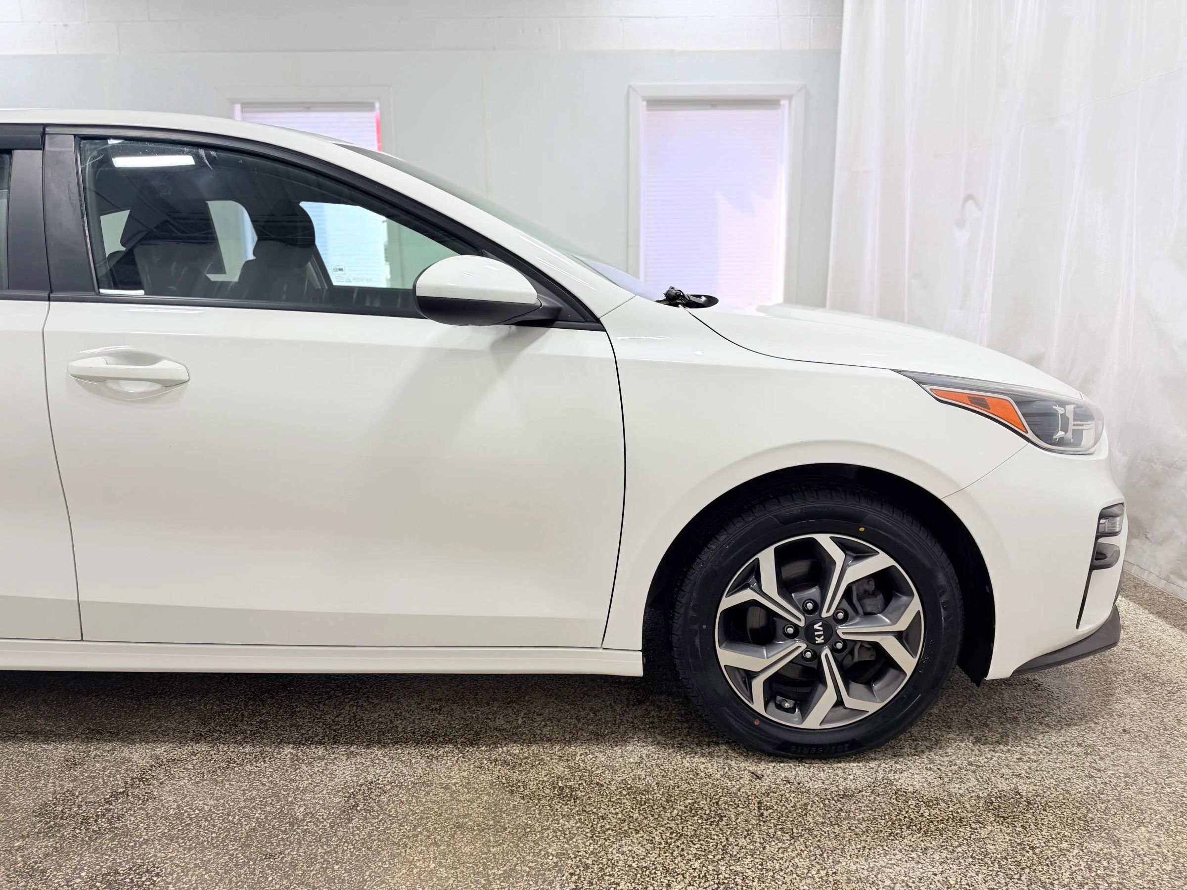 Used 2019 Kia Forte LXS image 8