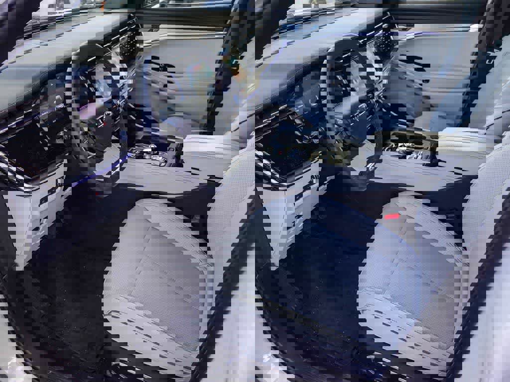 Used 2025 Jeep Wagoneer S Limited image 15