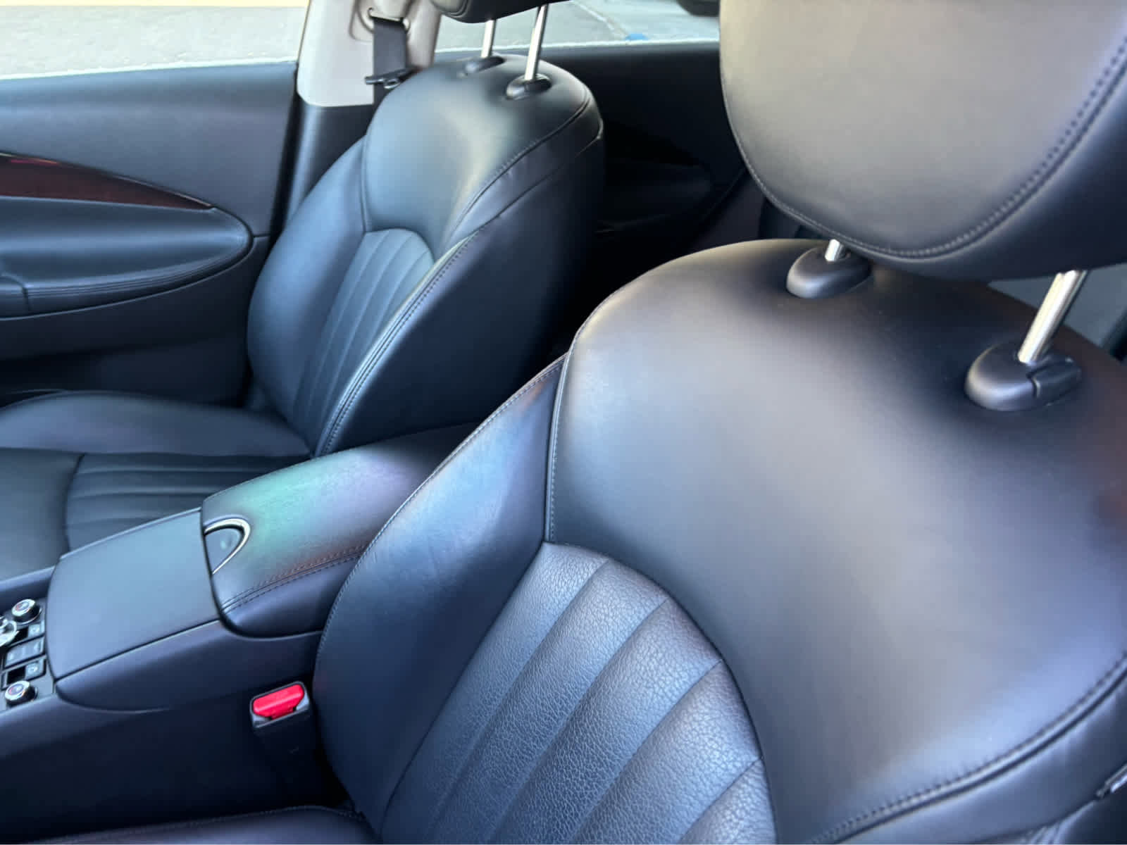 Used 2015 INFINITI QX50 Journey w/ Premium Package image 25