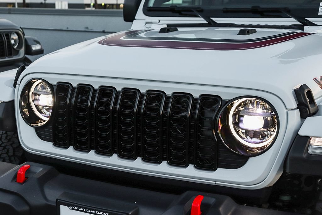 New 2026 Jeep Wrangler Unlimited Sport w/ Dual Top Group AWD/4WD image 6
