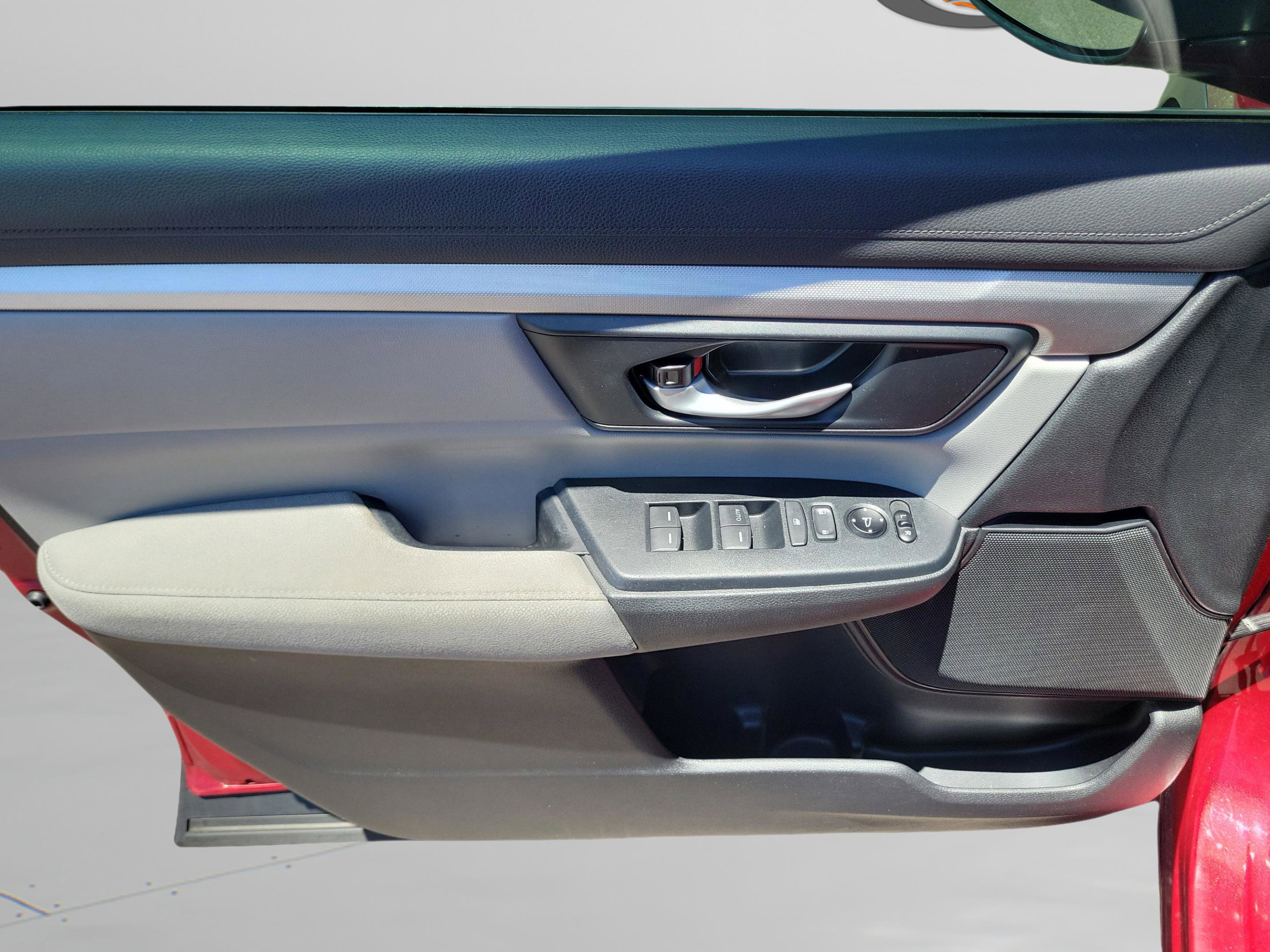 Used 2020 Honda CR-V LX image 22