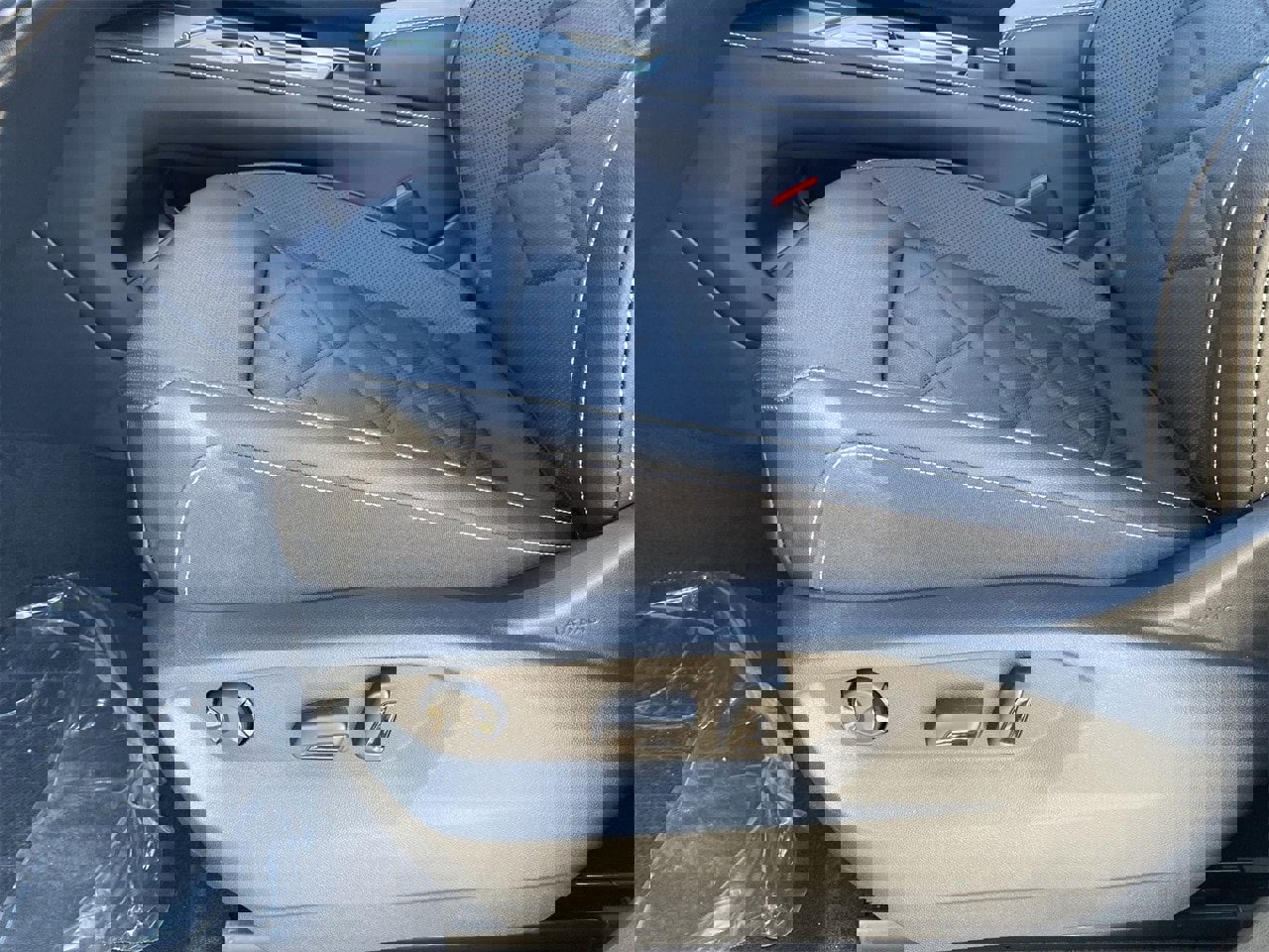 New 2026 Volkswagen Atlas SE image 16