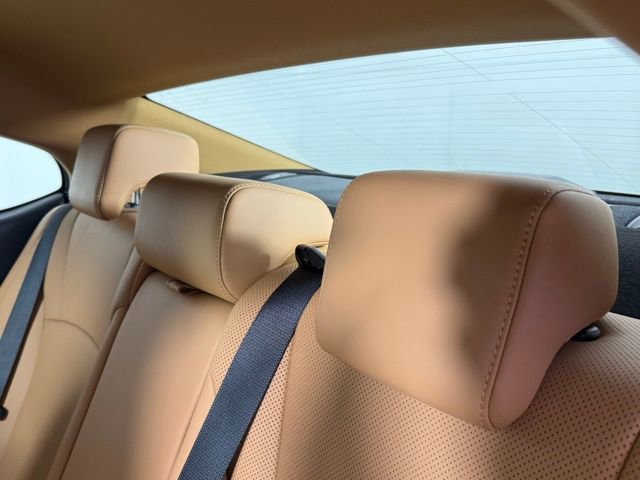 Used 2025 Lexus ES 300h w/ Premium Package image 24