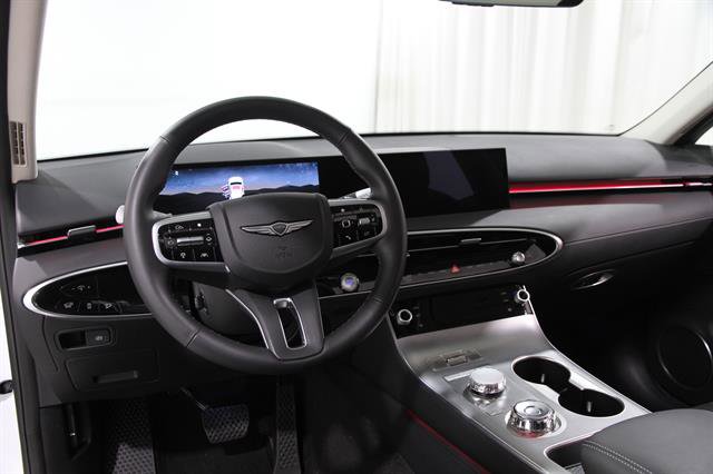 Used 2026 Genesis GV70 2.5T Advanced image 6