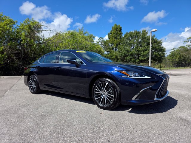 Used 2025 Lexus ES 350 w/ Premium Package