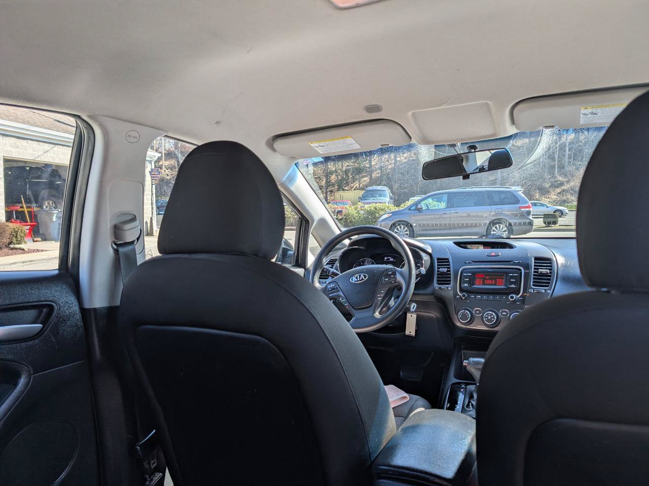 Used 2018 Kia Forte LX FWD image 23