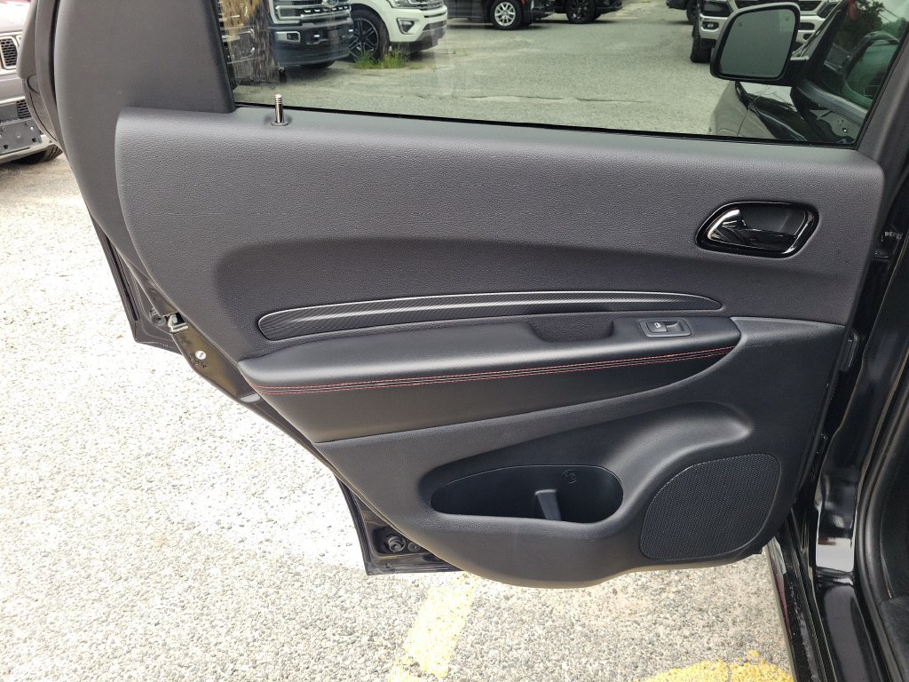 Used 2025 Dodge Durango GT AWD/4WD image 21