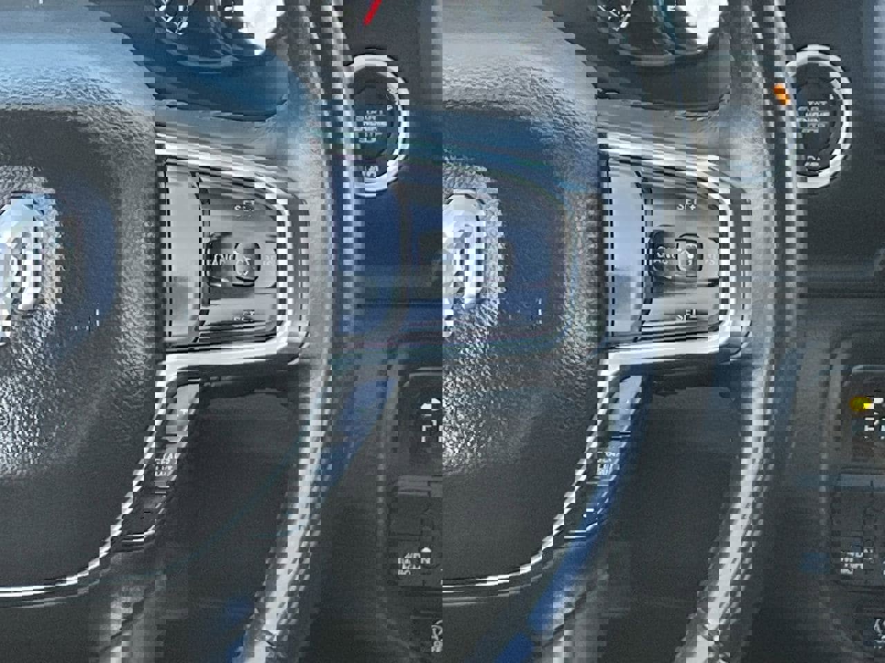 Used 2024 RAM 1500 Laramie image 22