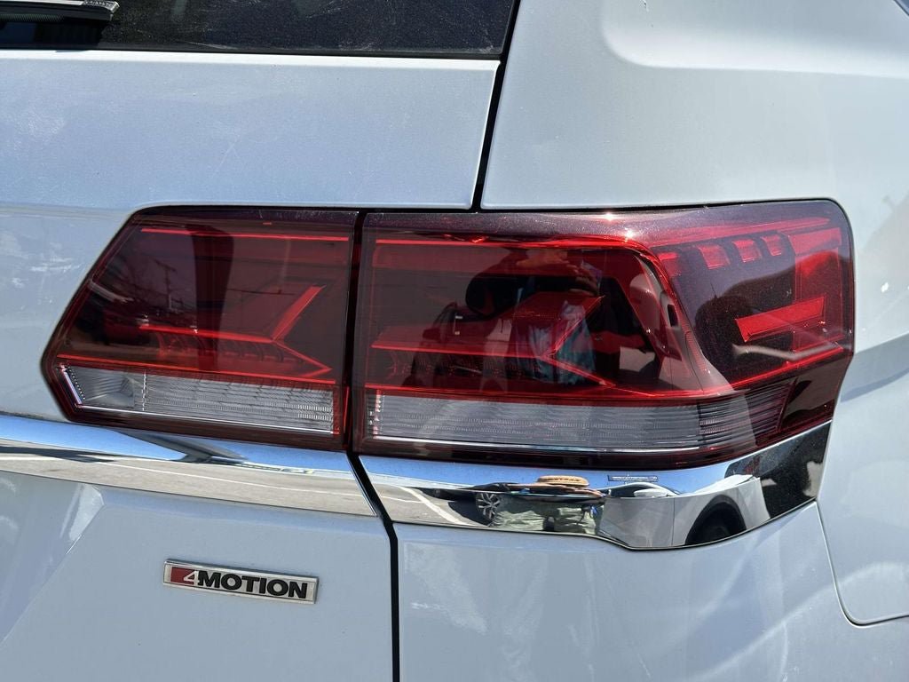 Used 2022 Volkswagen Atlas SEL AWD/4WD image 11