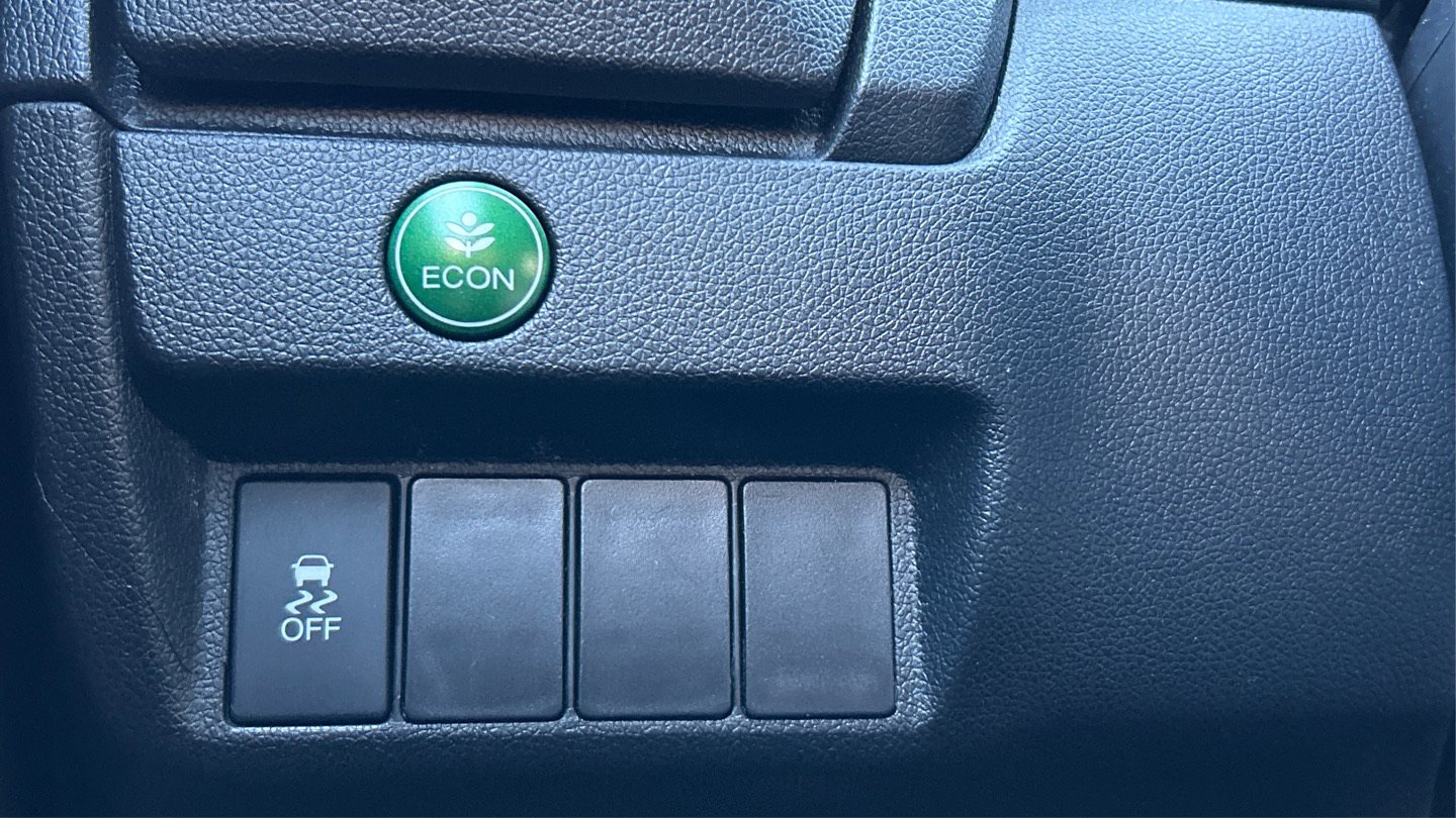 Used 2016 Honda Fit LX image 38