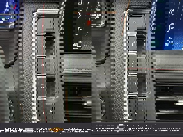 Used 2024 Chevrolet Suburban RST w/ Luxury Package image 19