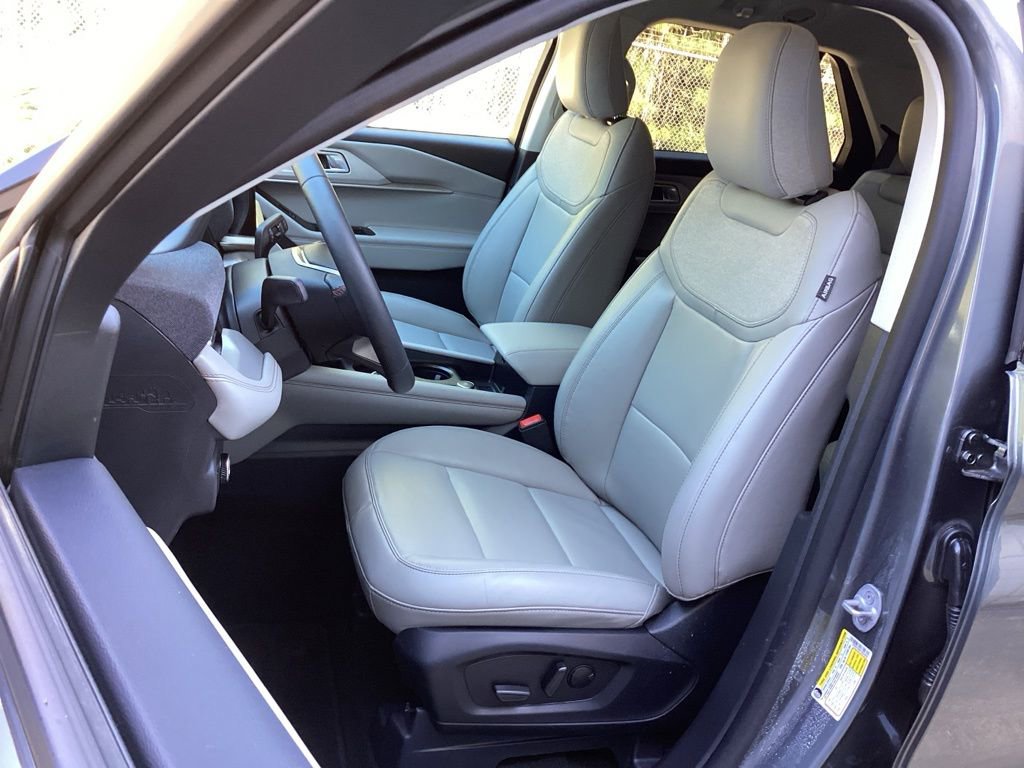 New 2026 Ford Explorer Active w/ Active Comfort Package image 29