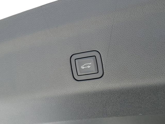 Certified 2024 Cadillac Escalade ESV Premium Luxury RWD image 14