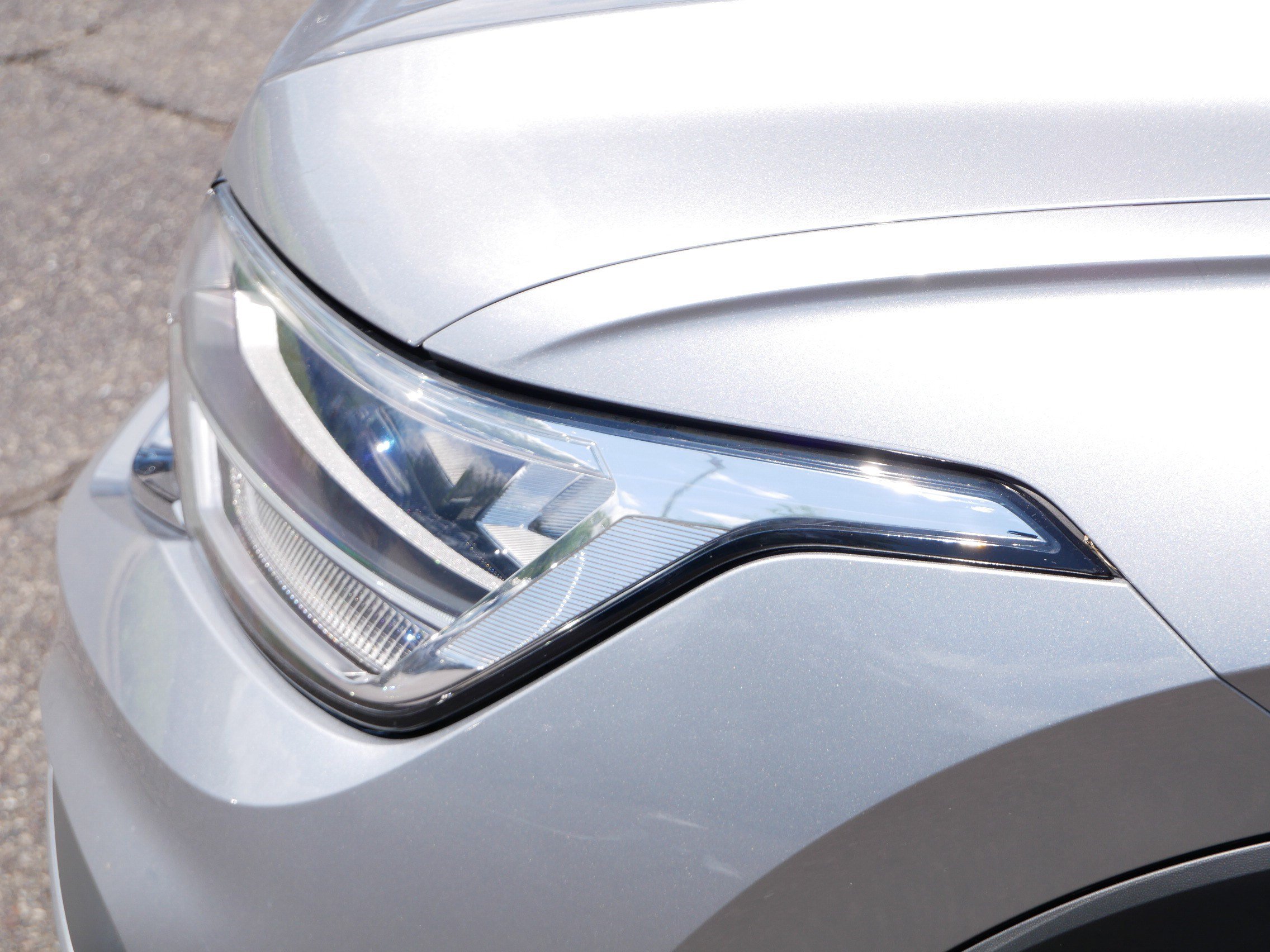 Certified 2024 Volkswagen Tiguan SE AWD/4WD image 16