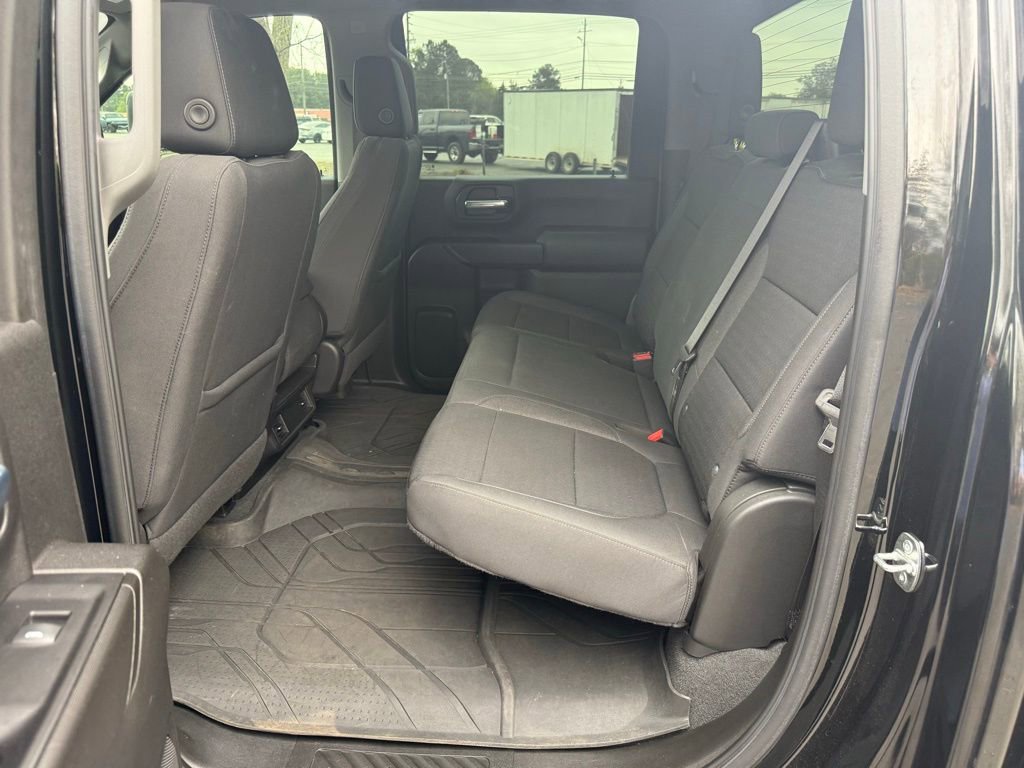 Used 2022 Chevrolet Silverado 2500 Custom w/ Custom Value Package image 21