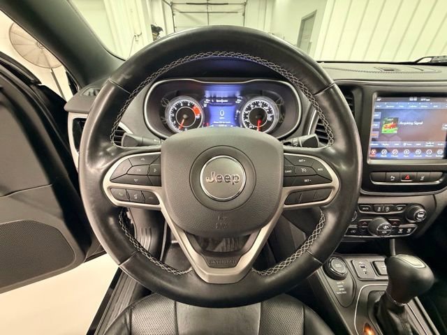 Used 2021 Jeep Cherokee Latitude Lux 80th Anniv w/ Quick Order Package 26U 80TH image 11