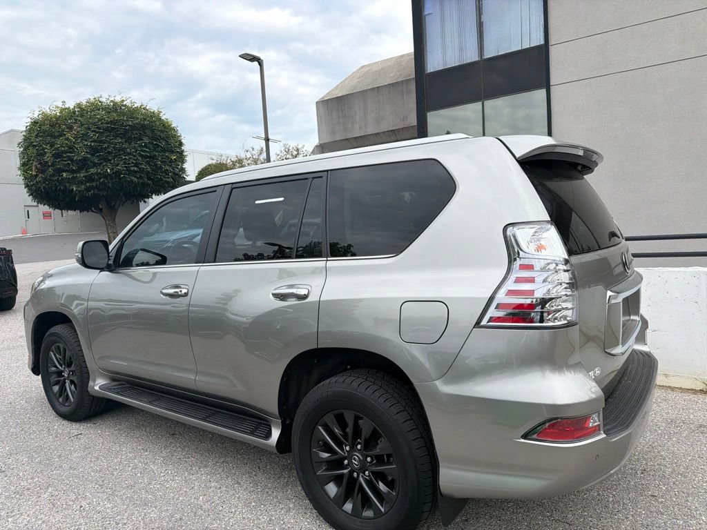 Certified 2022 Lexus GX 460 Premium AWD/4WD image 15