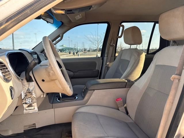 Used 2007 Ford Explorer Sport Trac XLT image 6