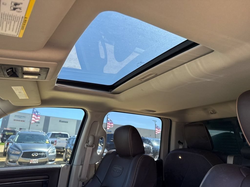 Used 2016 RAM 1500 Laramie Longhorn w/ Convenience Group AWD/4WD image 14