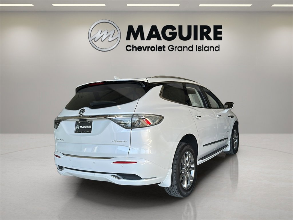 Used 2023 Buick Enclave Avenir w/ Avenir Technology Package image 27