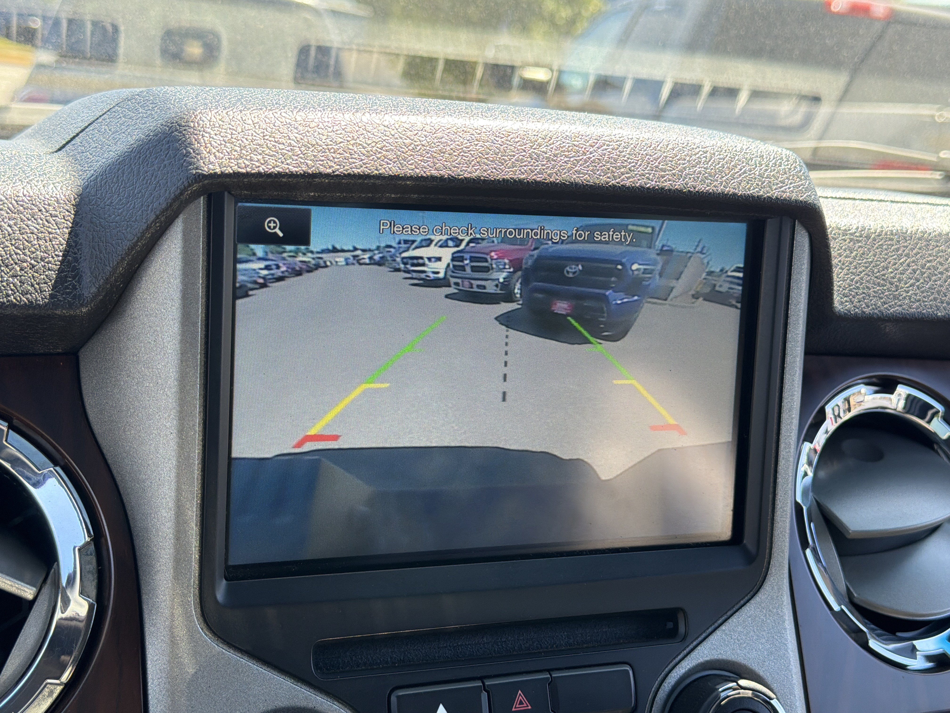 Used 2016 Ford F350 Lariat w/ Lariat Ultimate Package AWD/4WD image 23