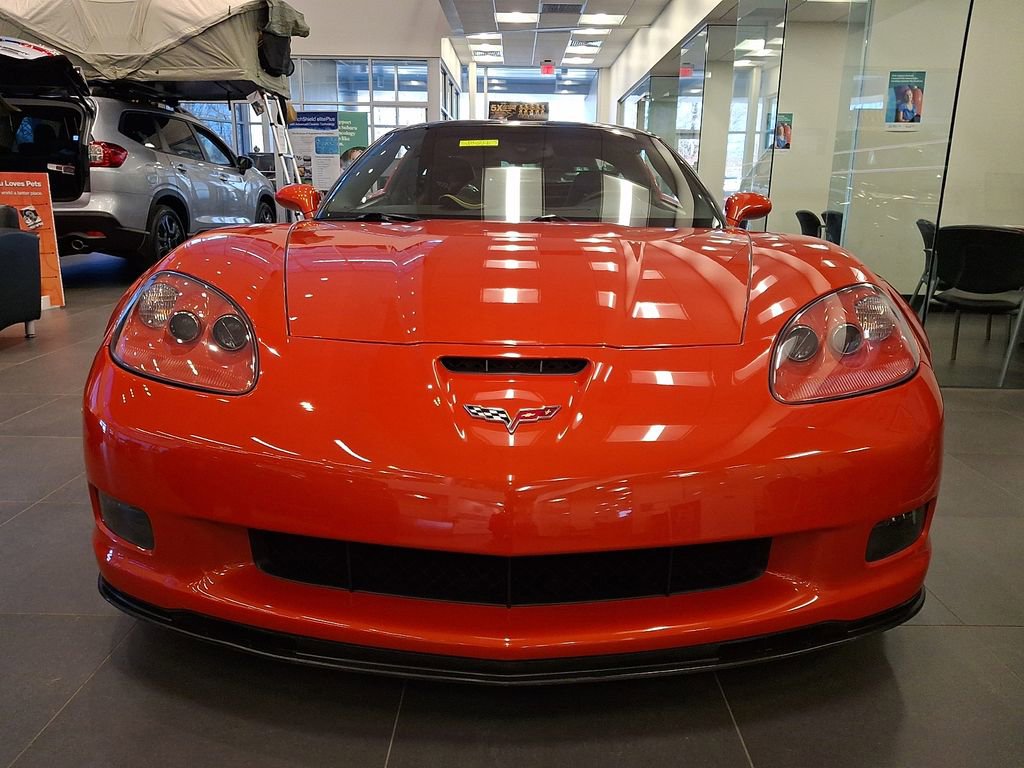 Used 2011 Chevrolet Corvette Grand Sport w/ Preferred Equipment Group image 2