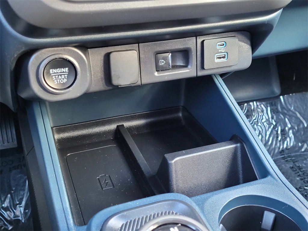 Used 2023 Ford Maverick Tremor AWD/4WD image 23