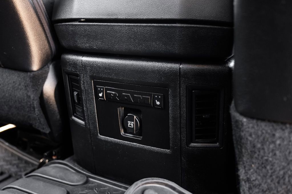 Used 2017 RAM 1500 Laramie w/ Convenience Group image 40