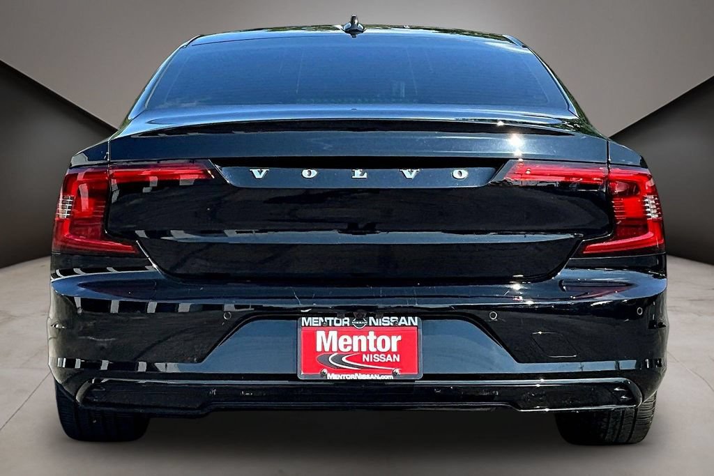 Used 2021 Volvo S90 T8 R-Design AWD/4WD image 5