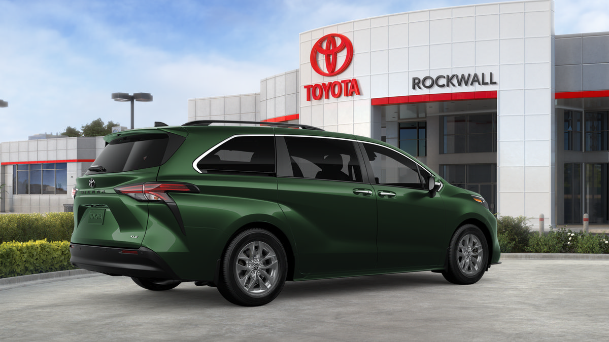 New 2026 Toyota Sienna XLE FWD image 39