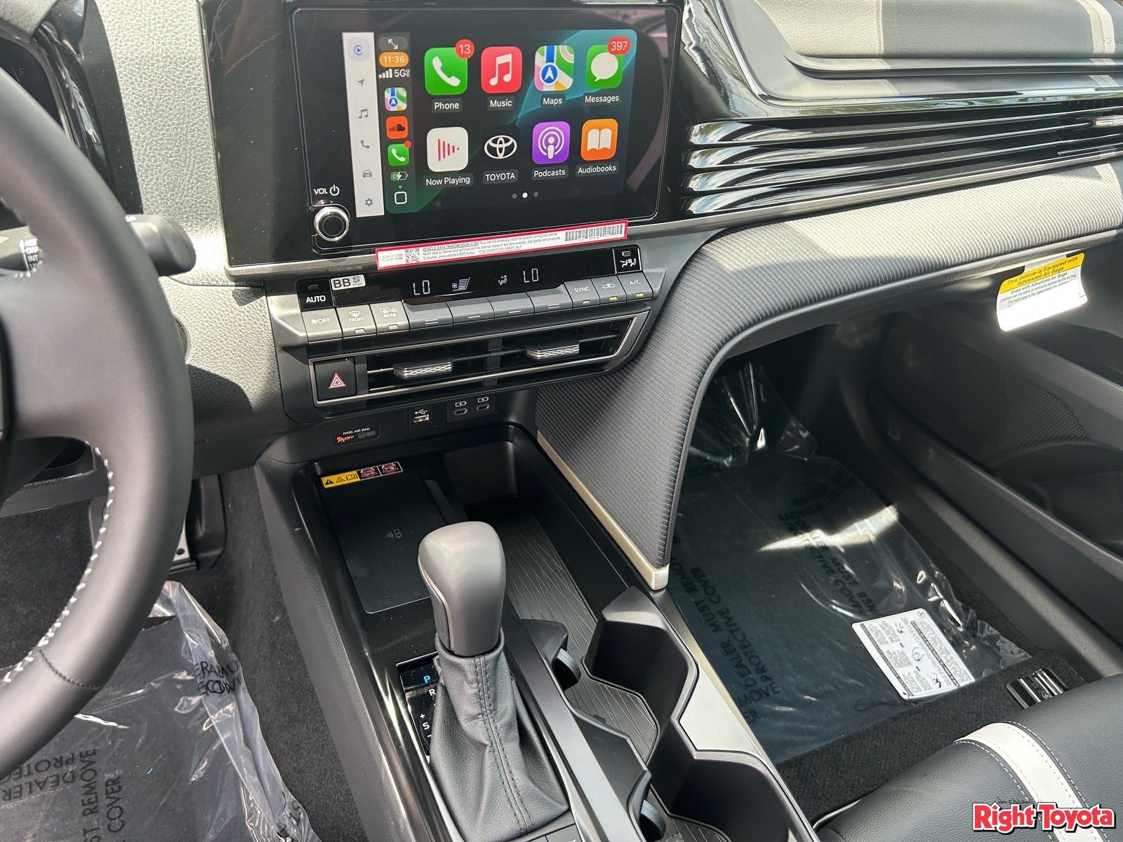 New 2026 Toyota Camry SE FWD image 24