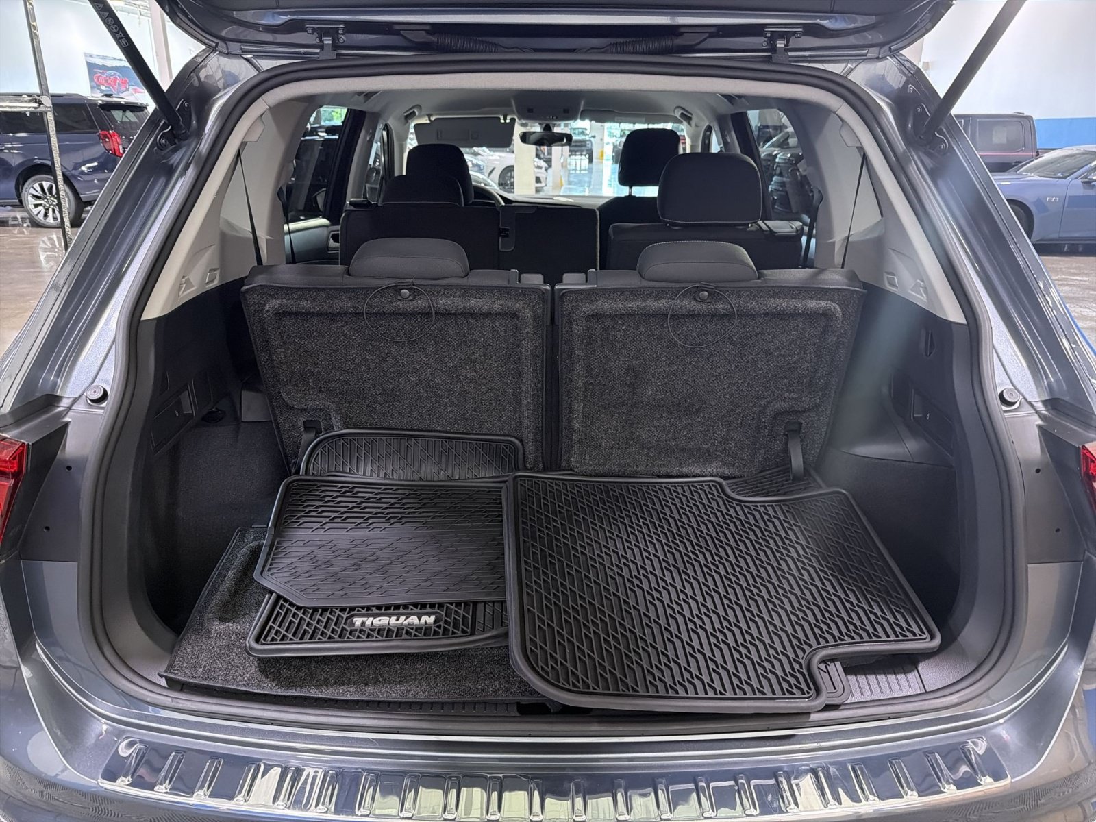 Used 2023 Volkswagen Tiguan S FWD image 30