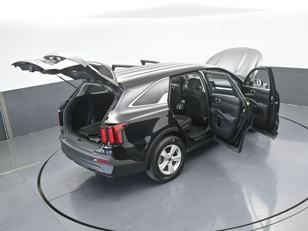 Used 2022 Kia Sorento LX image 66