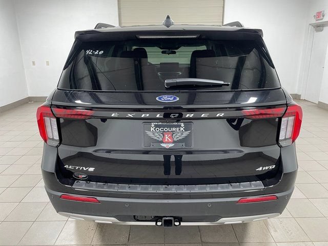 New 2026 Ford Explorer Active w/ Active Comfort Package AWD/4WD image 5