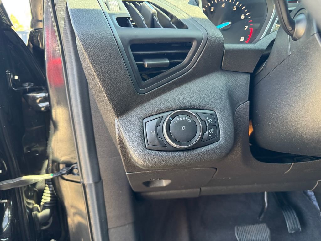 Used 2014 Ford Escape SE w/ SE Chrome Package AWD/4WD image 18