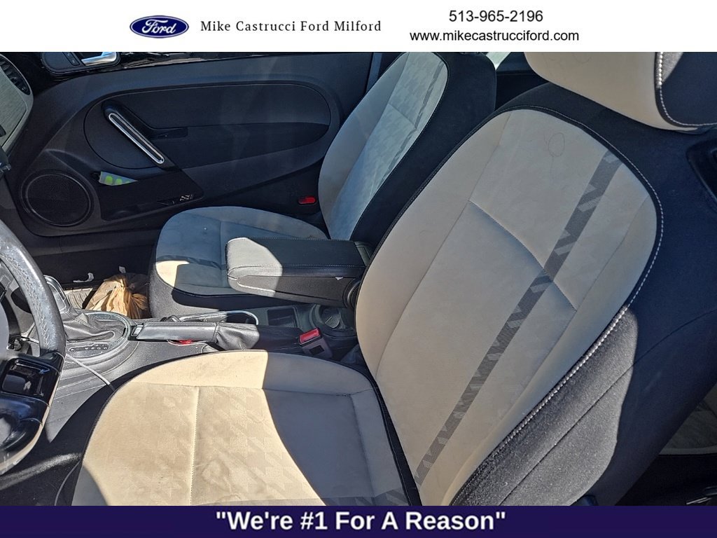 Used 2018 Volkswagen Beetle 2.0T Coast FWD image 10