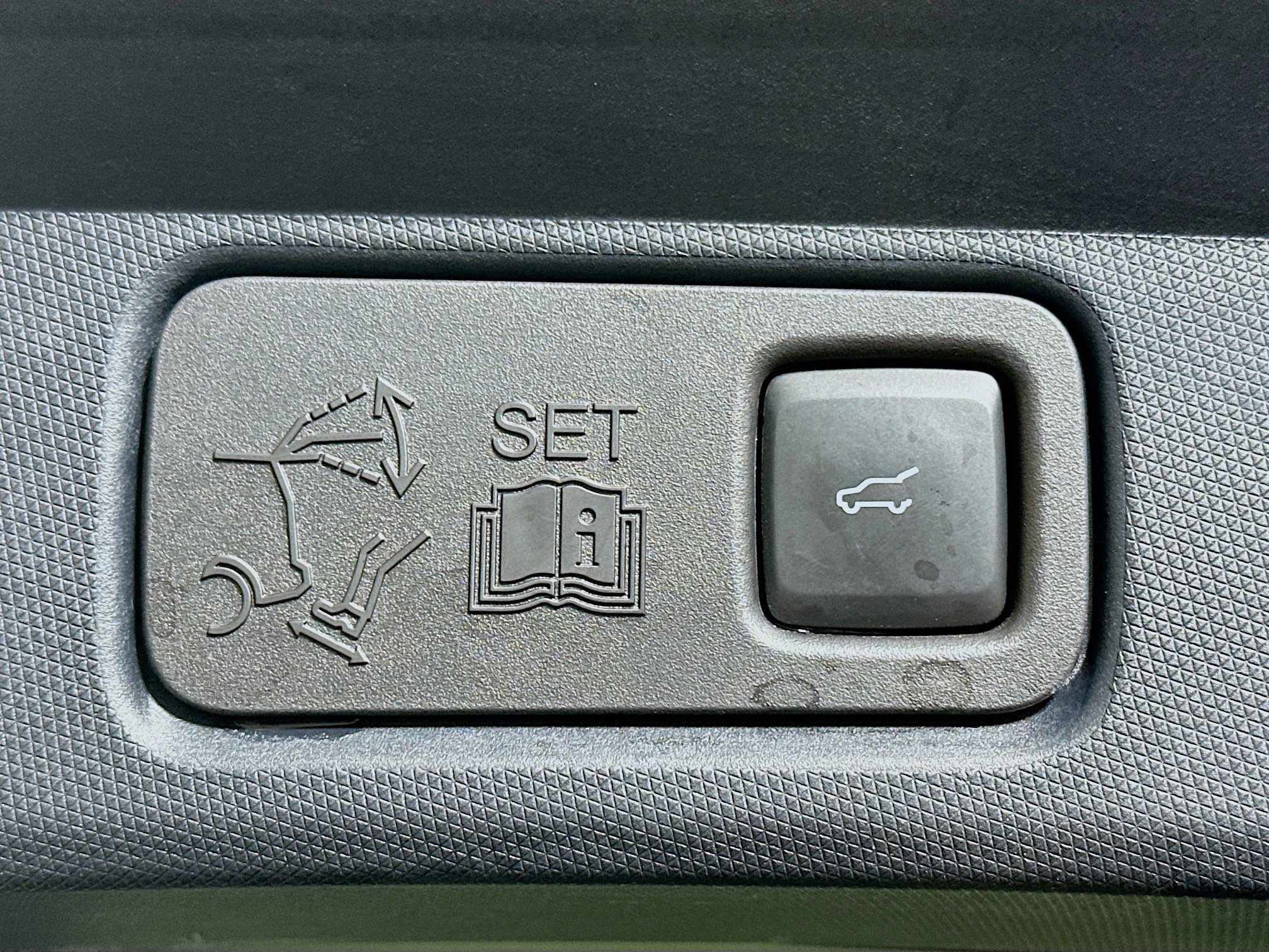 Used 2023 Ford Mustang Mach-E Premium RWD image 31